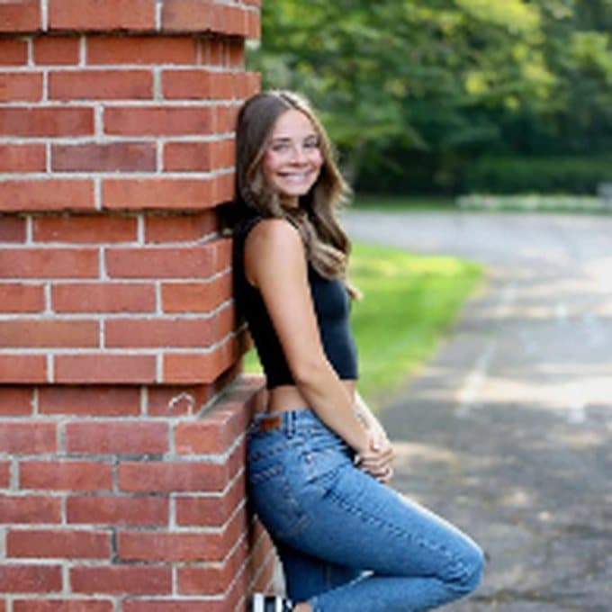 Claire Cornmesser, Edmond Memorial